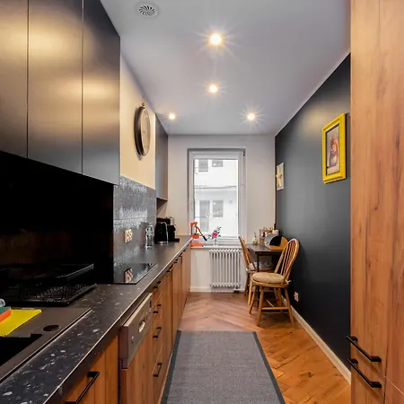 Wojciecha 9b3 Toskanskie - Srodmiescie 70m2 *