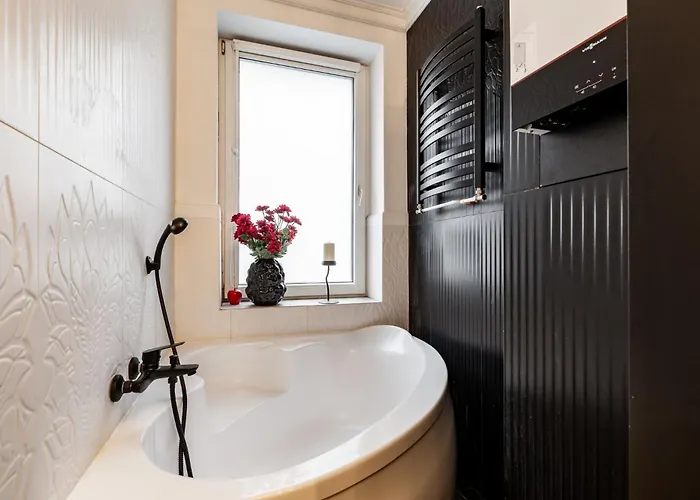 Wojciecha 9b3 Toskanskie - Srodmiescie 70m2 *