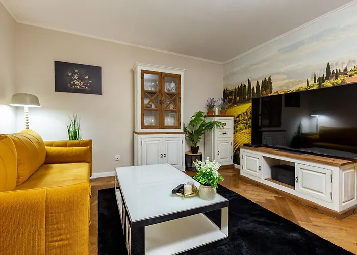 Wojciecha 9b3 Toskanskie - Srodmiescie 70m2